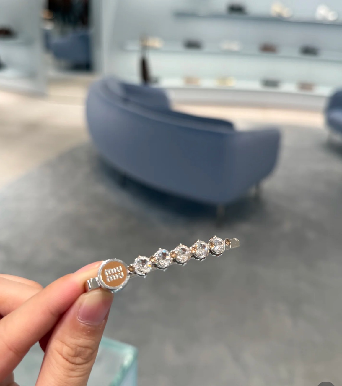 NO:632354,Real shot of the top version of hairpins counter, hairpins, Cartier high-end accessories19860909发夹专柜实拍顶级版本,,hairpins,卡迪亚高端饰品,Jewelry