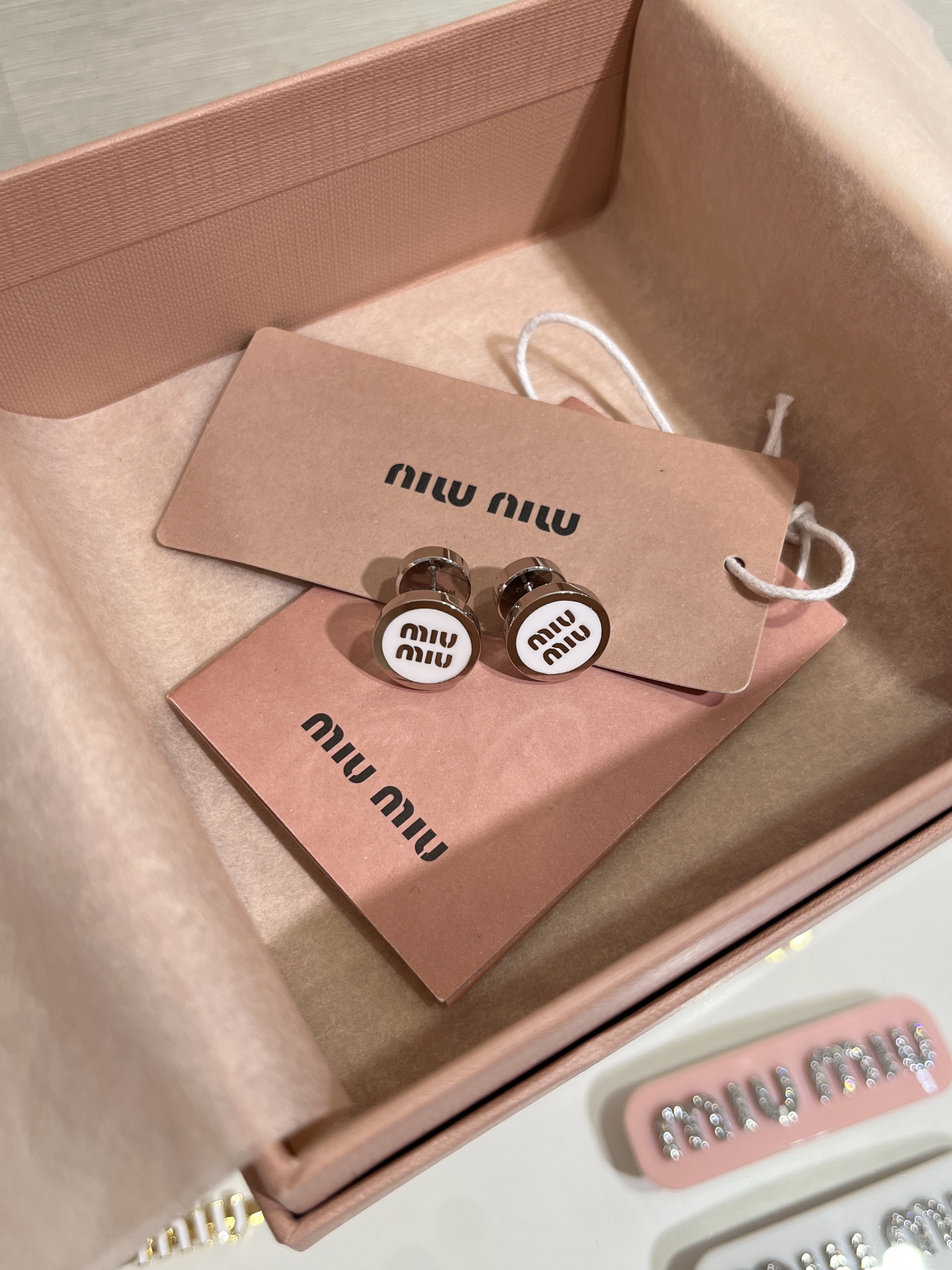 미우미우 귀걸이 135674 Miu Miu Earrings 썸네일 이미지