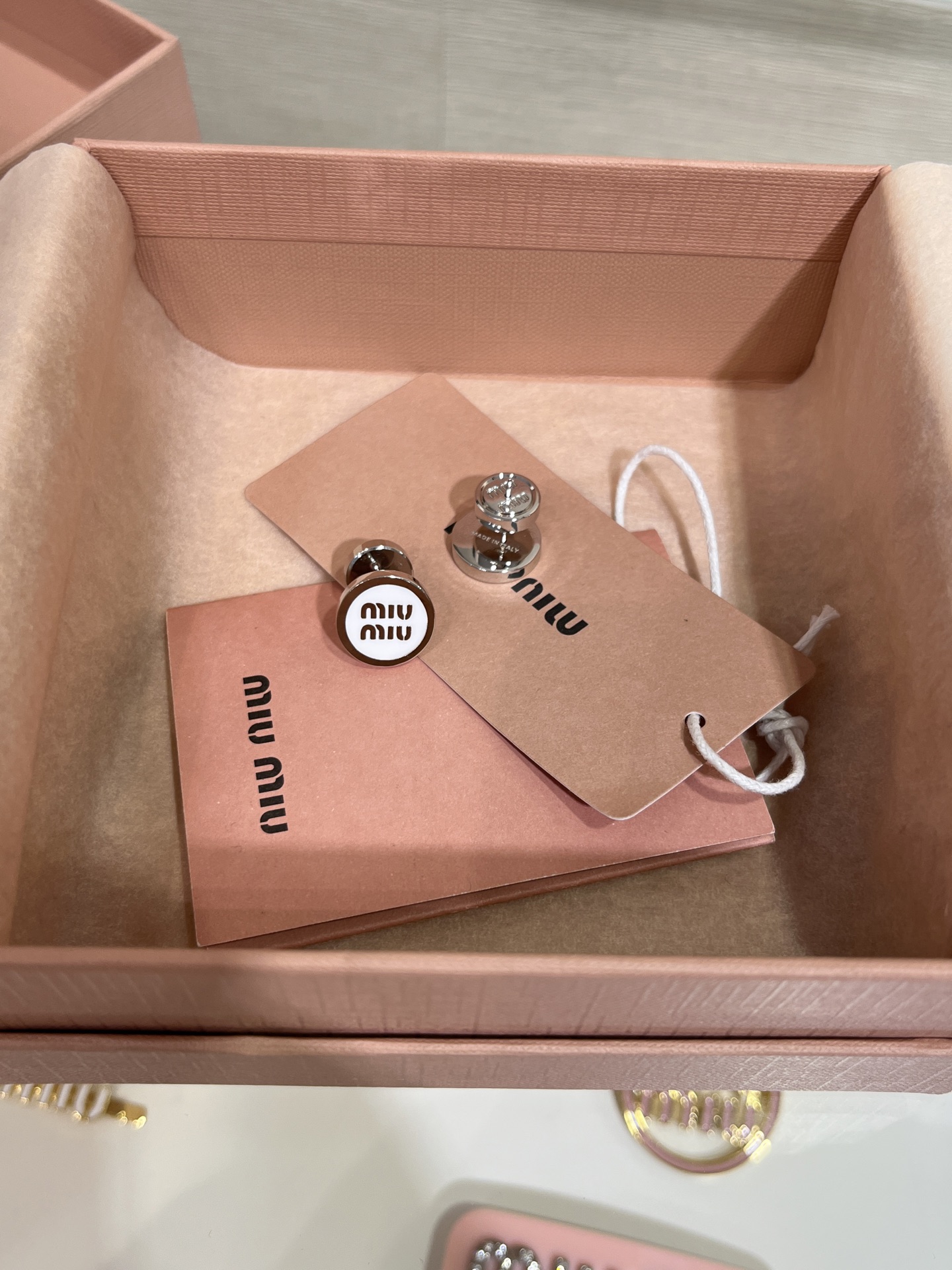 미우미우 귀걸이 135674 Miu Miu Earrings 썸네일 이미지