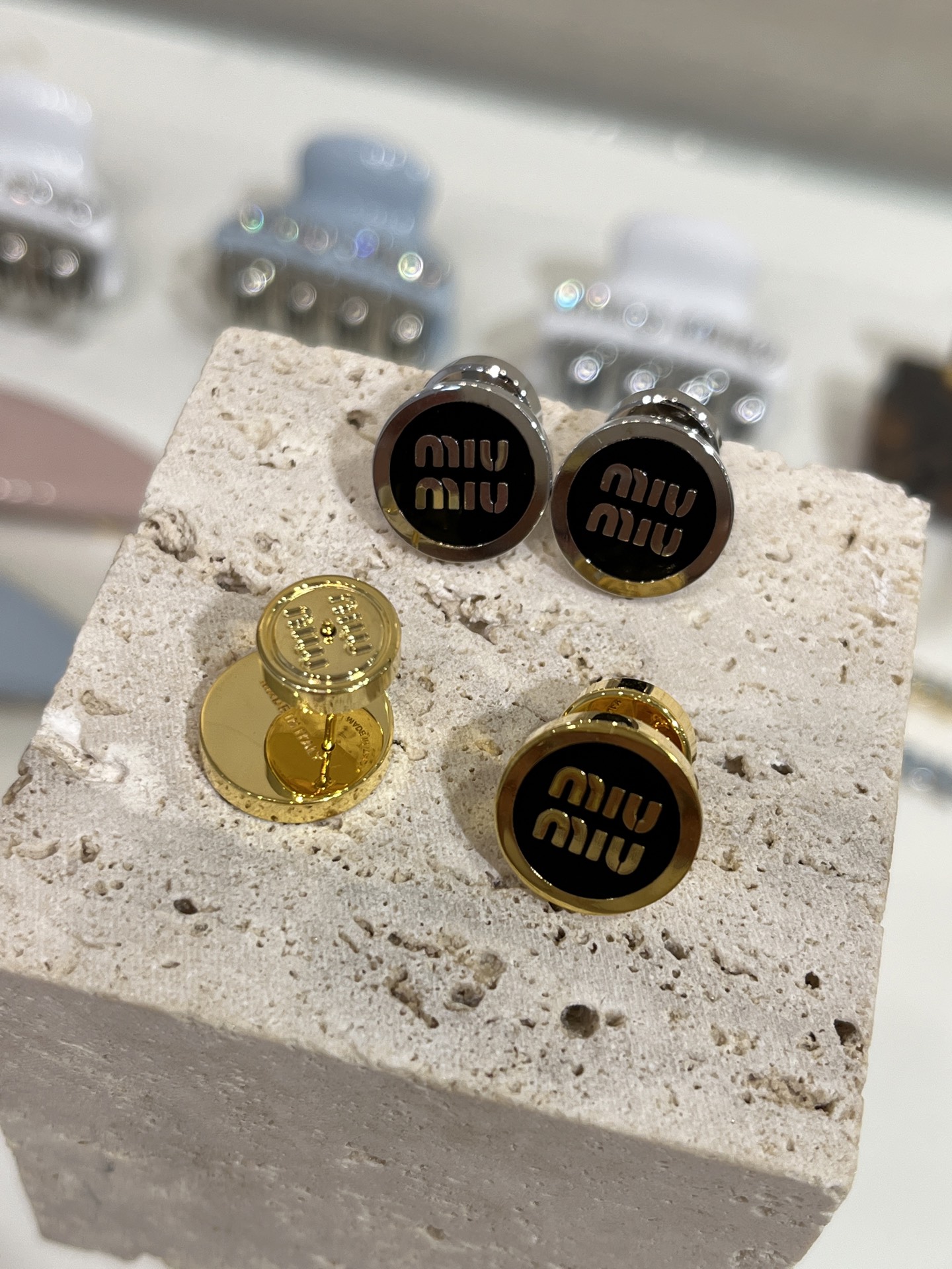 미우미우 귀걸이 135673 Miu Miu Earrings 썸네일 이미지