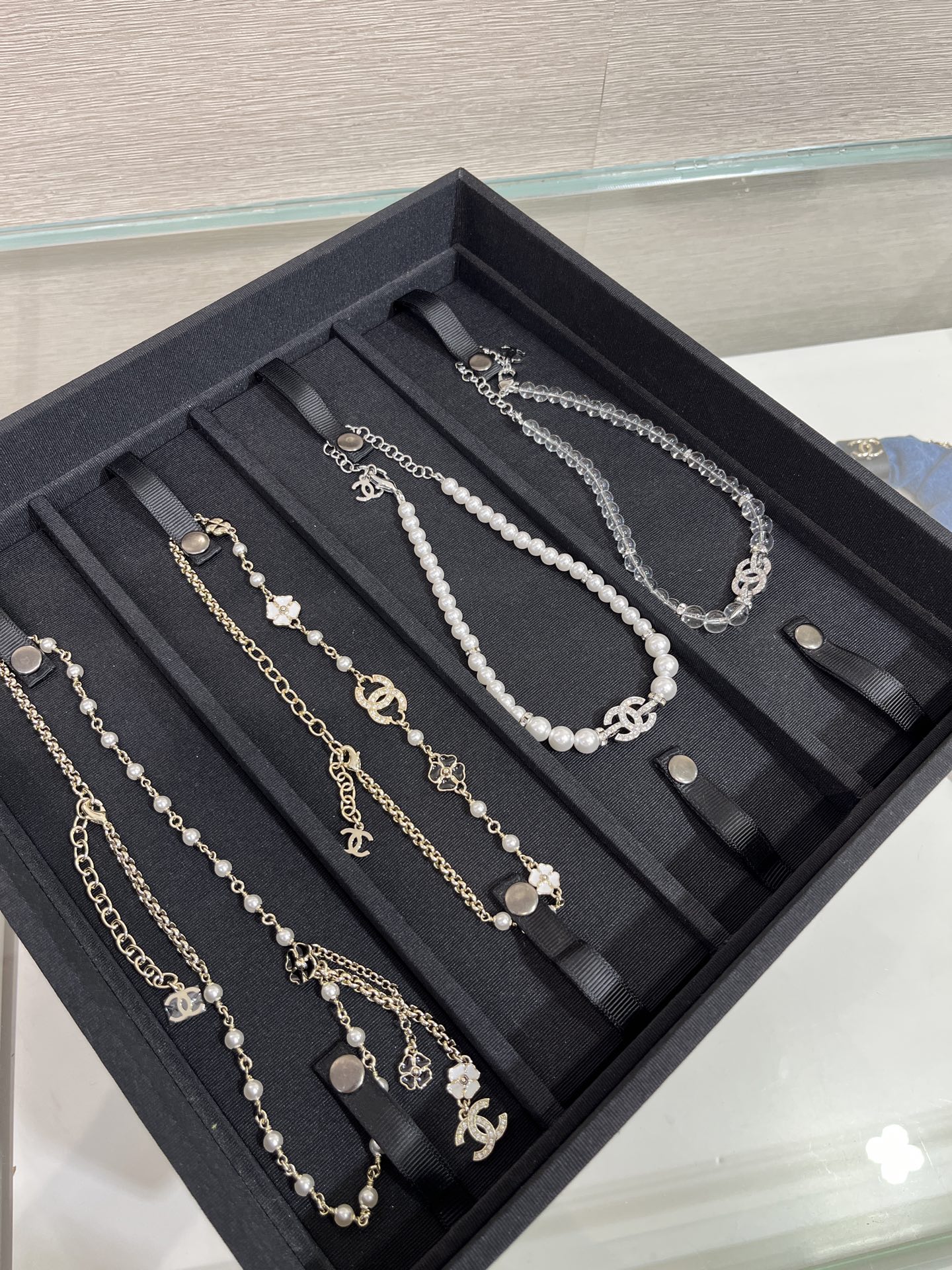 NO:635468,Collection of 4 new necklace plates. The whole plate is the latest spring and summer style of 2025. It can be suitable for daily commuting or dating with concave shapes. Necklace, Cartier high-end jewelry19860909新款项链盘合集4 一整盘都是25年春夏最新款 日常通勤or约会凹造型都能适配,,necklace,卡迪亚高端饰品,Jewelry