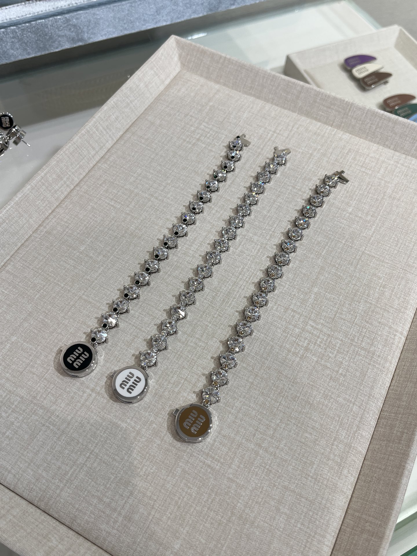미우미우 팔찌 135655 Miu Miu Bracelet 썸네일 이미지