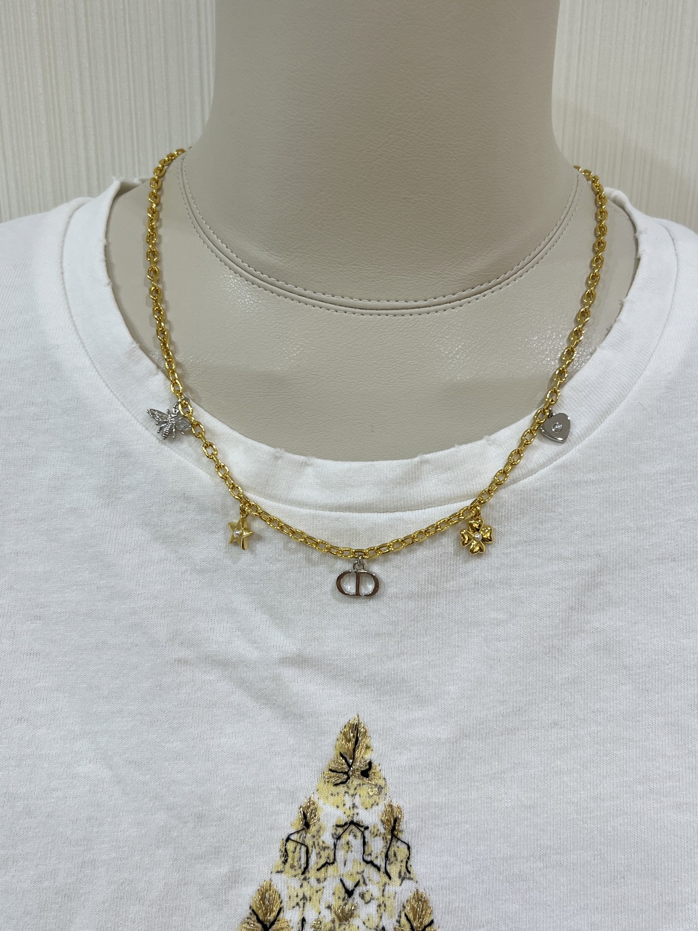 디올 목걸이 135203 Dior Necklace 썸네일 이미지