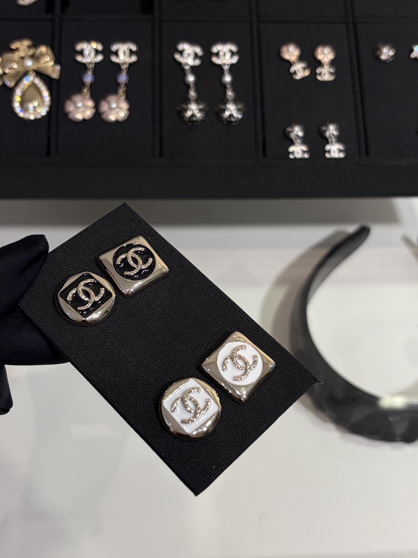 NO:677843,A collection of actual photos of earrings and earrings details 22-2. The latest models are both beautiful and textured online. They are as high as the ceiling. You can’t go wrong with your eyes closed. earrings, Cardia high-end jewelry19860909耳钉耳环细节实拍图合集22-2 最新款都有颜值与质感双双在线 平替天花板级别 闭眼入不出错,,earrings,卡迪亚高端饰品,Jewelry