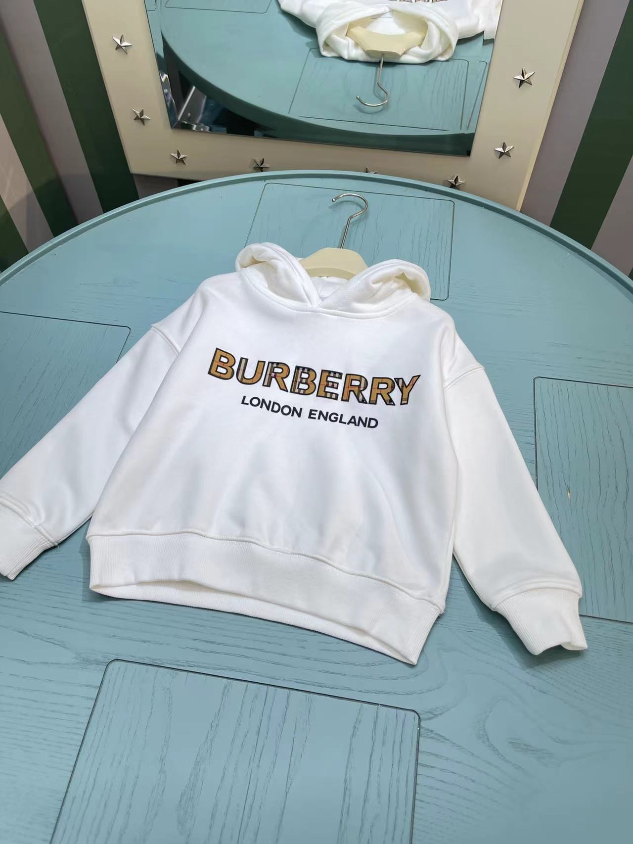 2025AW High-Quality BBR Family Hoodie Set for Kids, Price: $395 - 图片 2