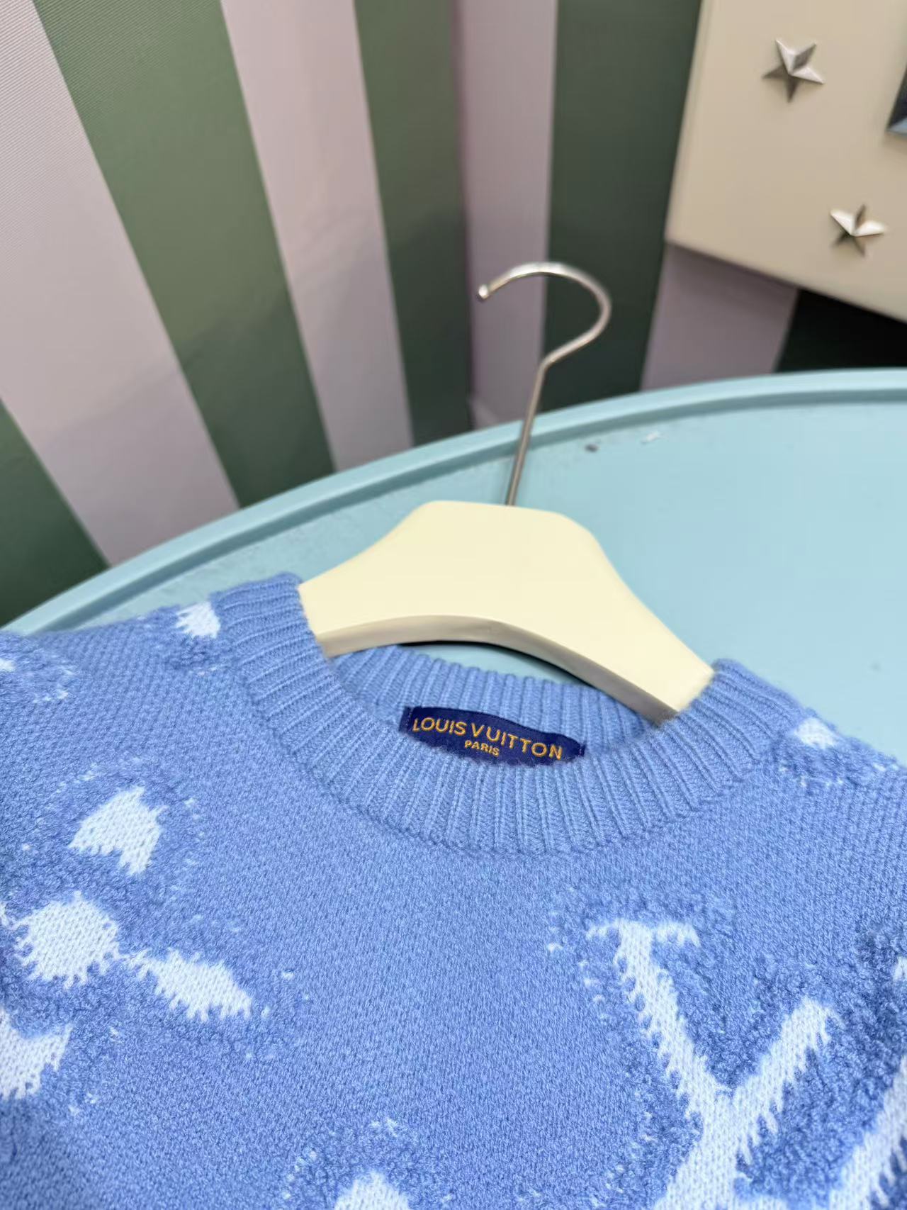 New Fall/Winter LV Kids’ Knit Sweaters & Jeans Set: High-Quality, No Discounts, Various Sizes - 图片 5