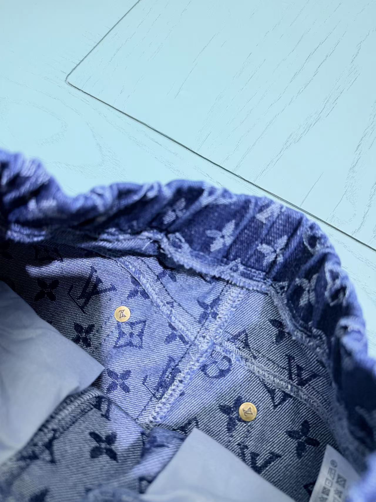 New Fall/Winter LV Kids’ Knit Sweaters & Jeans Set: High-Quality, No Discounts, Various Sizes - 图片 9