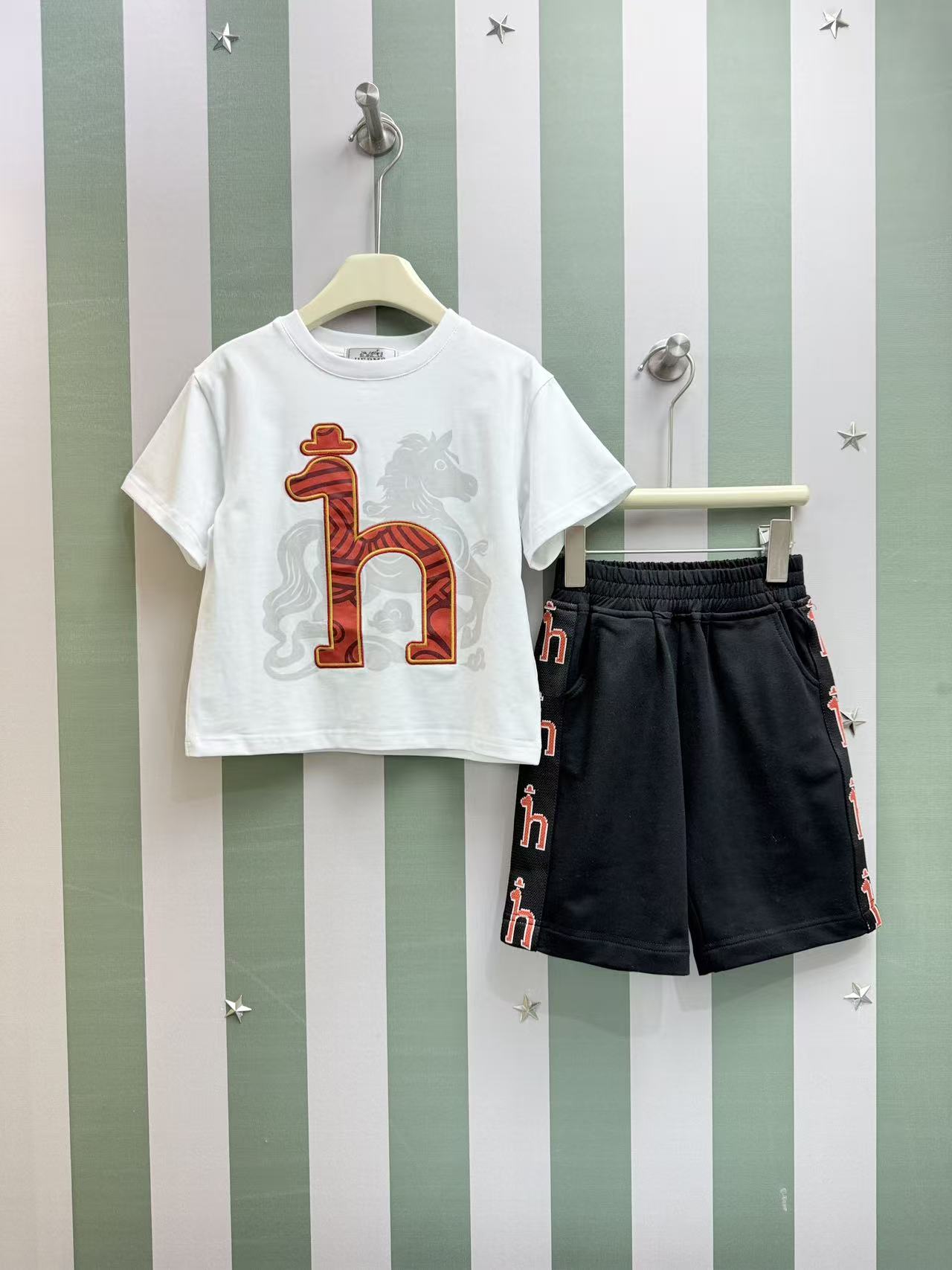 _dj69s_MNiClG2dC_yf-XXLYtLgR7j2gDtopd2rQ