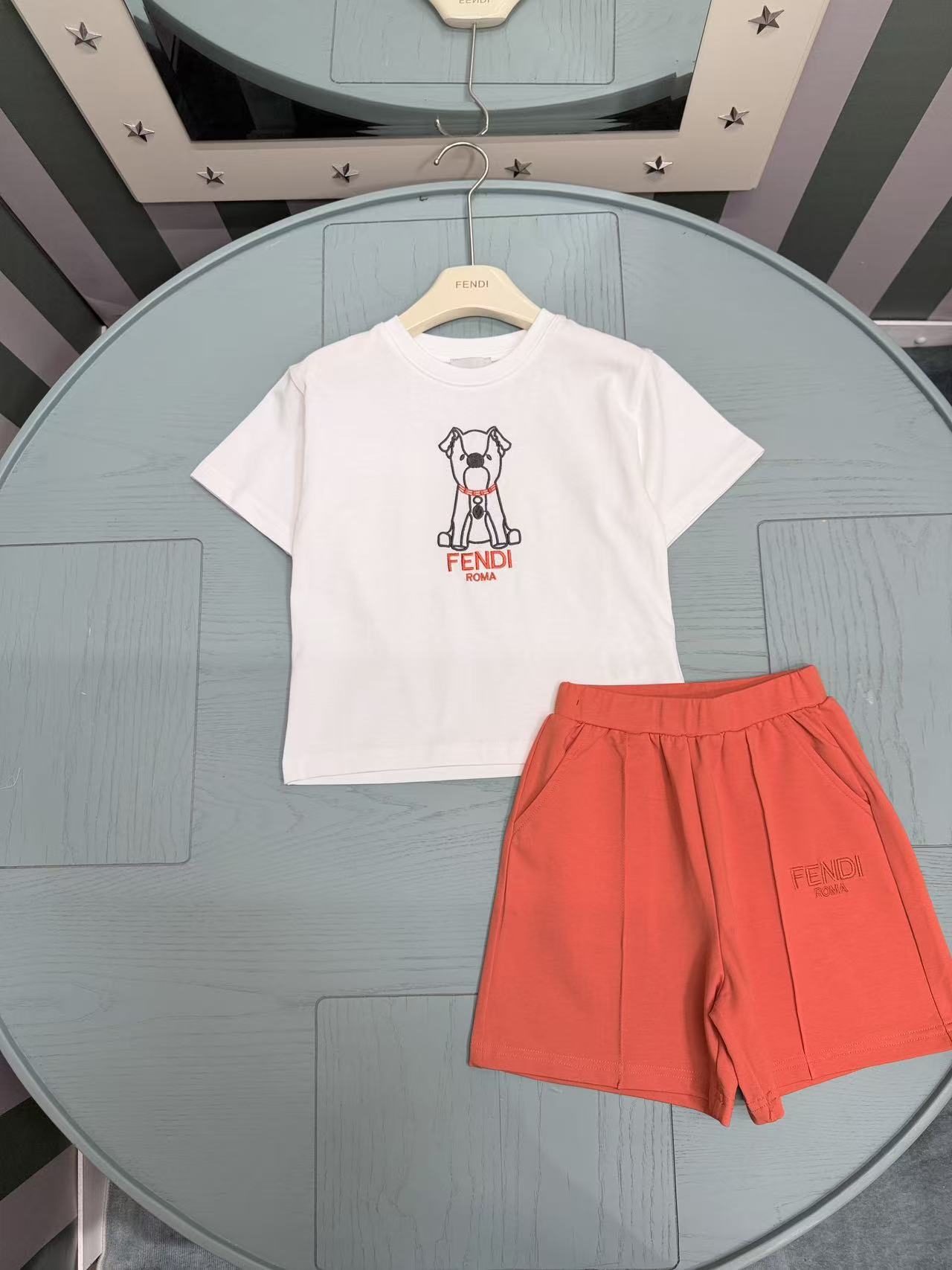 Precio de volumen @158 sin descuento～ 🆕🆕2026SS✨Nuevo conjunto de verano para niños de dos piezas (camiseta de cuello …
