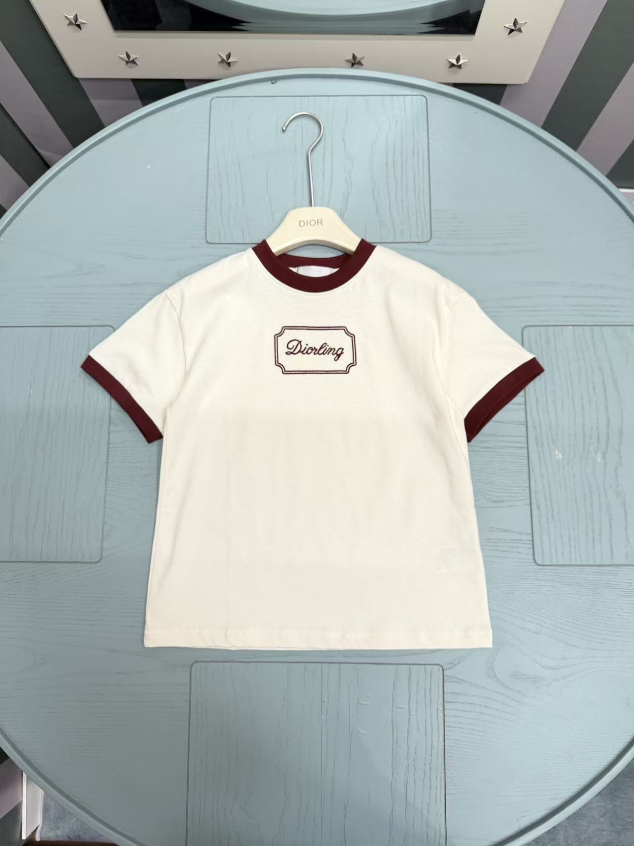 Precio de volumen #@109 sin descuento. 🩶🩶 2026SS. DR Nuevo producto de verano, camiseta infantil de cuello redondo y …