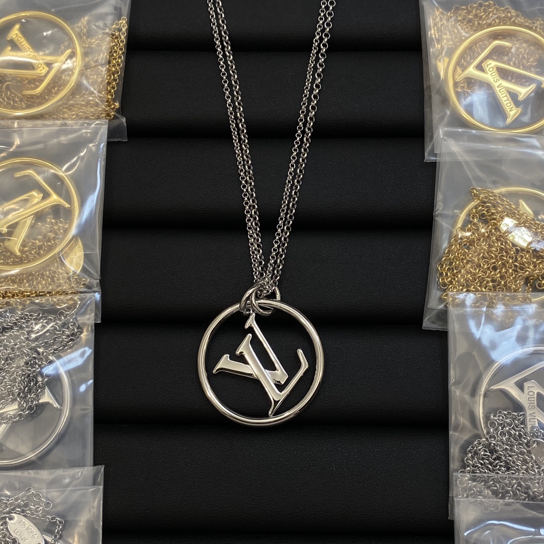 Louis Vuitton Jewelry Necklaces & Pendants