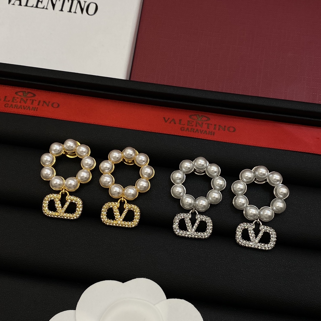 Valentino Jewelry Earring Fashion