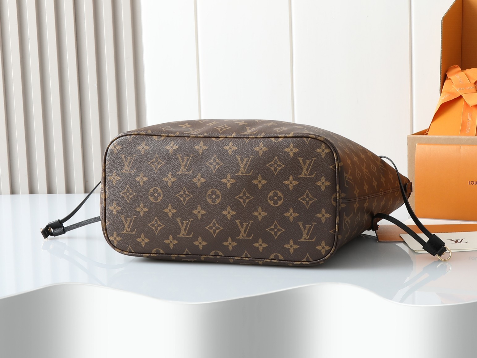 👉变码芯片版‼️顶级原单,加强版‼️M11946黑 12061棕Neverfull Inside Out