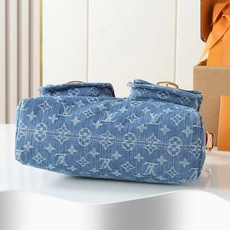 【163C01动态芯片】 M27329蓝色Denim Rendez-Vous 系列呈献新款限量 Bag 【163C01动态芯片】 M27329蓝色Denim Rendez-Vous 系列呈献新款限量 Bag