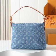 【163C01动态芯片】 M27329蓝色Denim Rendez-Vous 系列呈献新款限量 Bag 【163C01动态芯片】 M27329蓝色Denim Rendez-Vous 系列呈献新款限量 Bag