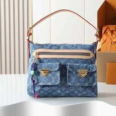 【163C01动态芯片】 M27329蓝色Denim Rendez-Vous 系列呈献新款限量 Bag 【163C01动态芯片】 M27329蓝色Denim Rendez-Vous 系列呈献新款限量 Bag