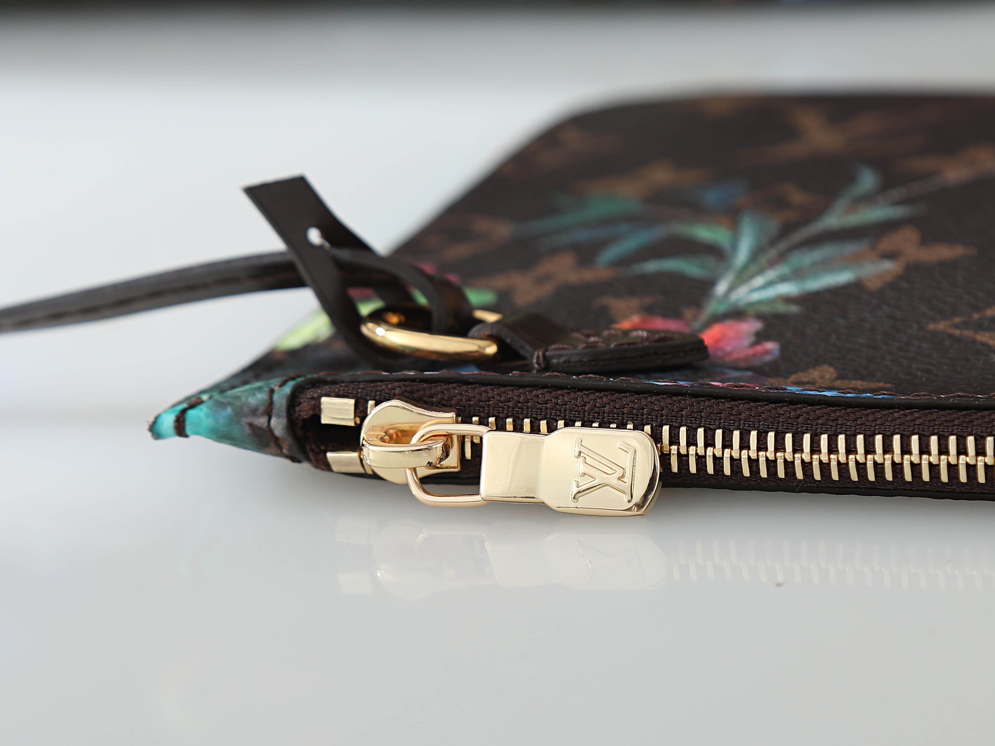【163C01动态芯片】‼️顶级原单、加强版‼️Neverfull 中号手袋出自 Monogram Ed 【163C01动态芯片】‼️顶级原单、加强版‼️Neverfull 中号手袋出自 Monogram Ed
