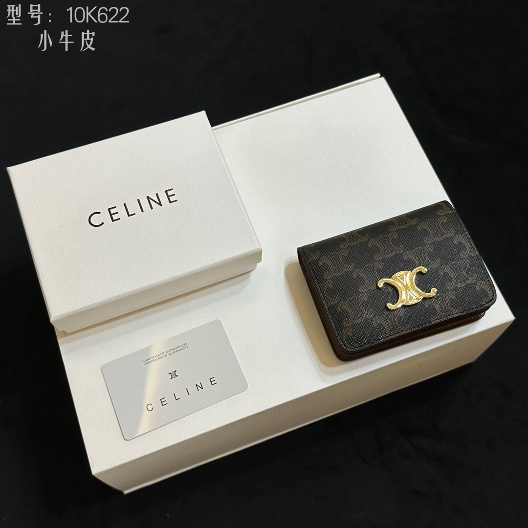 💎Top quality 💕
𝗖𝗘𝗟𝗜𝗡𝗘 | 𝗧𝗥𝗜𝗢𝗠𝗣𝗛𝗘
Arc de Triomphe short wallet 💕
Full calfskin inside and outside New product launched🅰️🅰️
Pure steel Arc de Triomphe snap closure short wallet
Celine launches new short Arc de Triomphe hardware buckle wallet