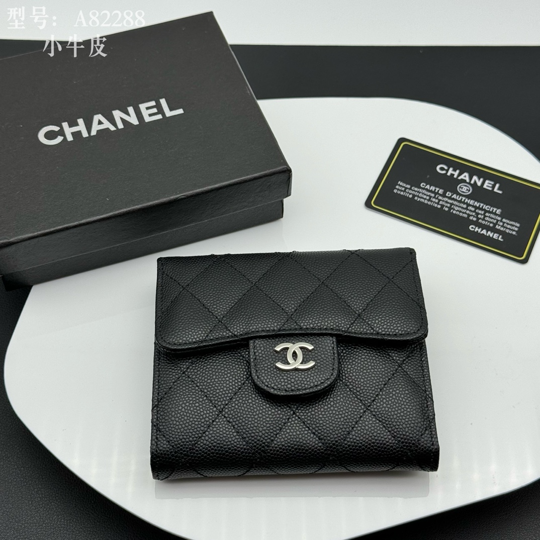 שאנל Chanel Classic Flap Bag ארנק ורוד חומר כסף A82288