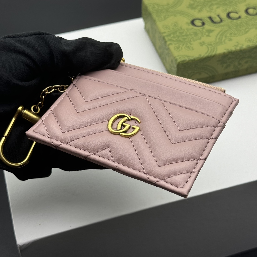 GG Marmont カードケース - スタイリッシュなデザインと機能性