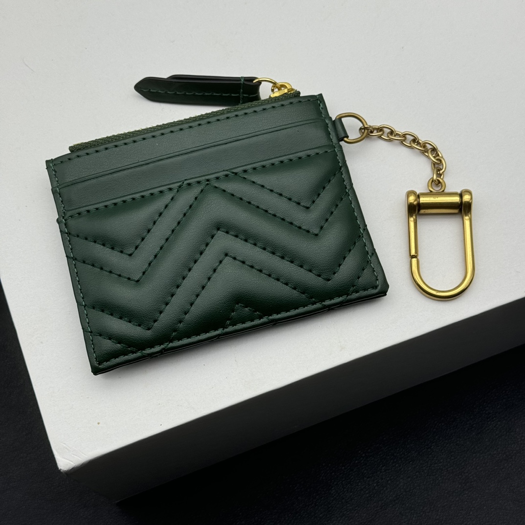 GUCCI GG Marmont カードケース ショルダー付きデザイン