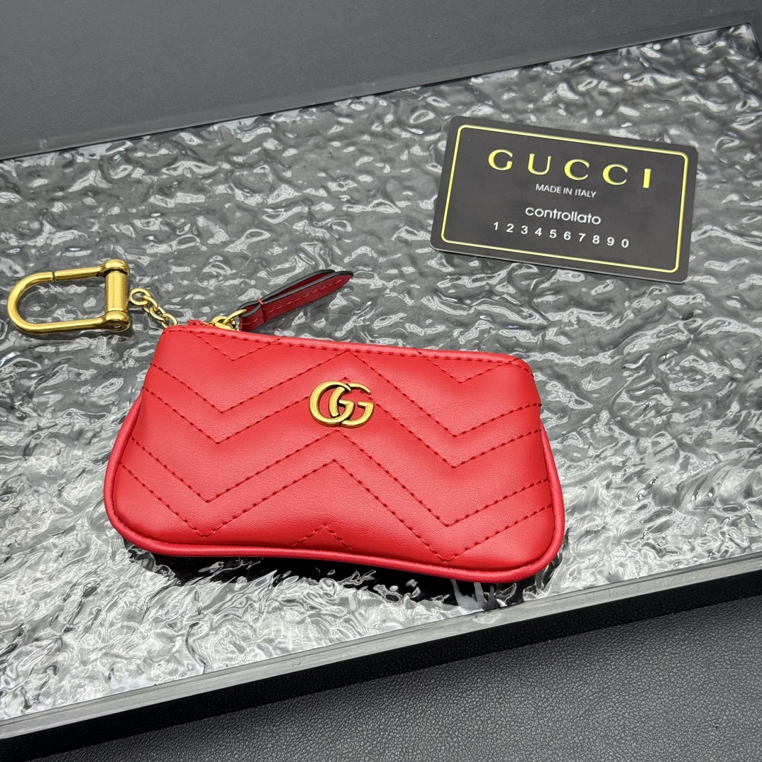 GG Supreme 小牛皮コインパース - 高品質・コンパクトデザイン