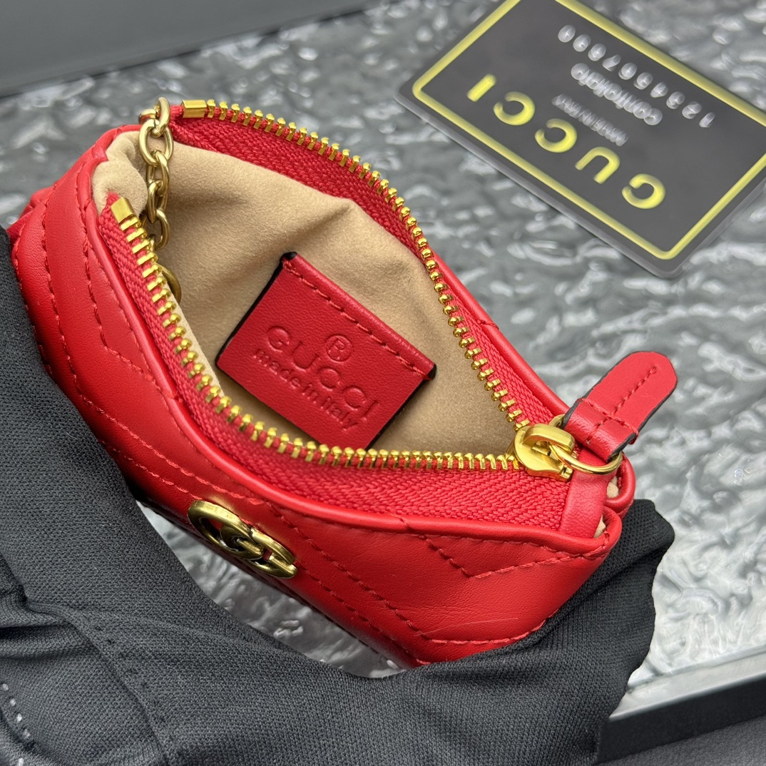 GG Supreme 小牛皮コインパース - 高品質・コンパクトデザイン