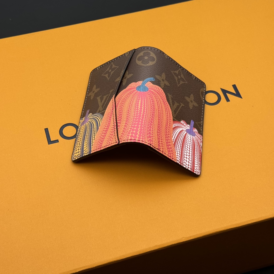 ルイ・ヴィトン 南瓜シリーズ カードケース - エレガントなデザイン
