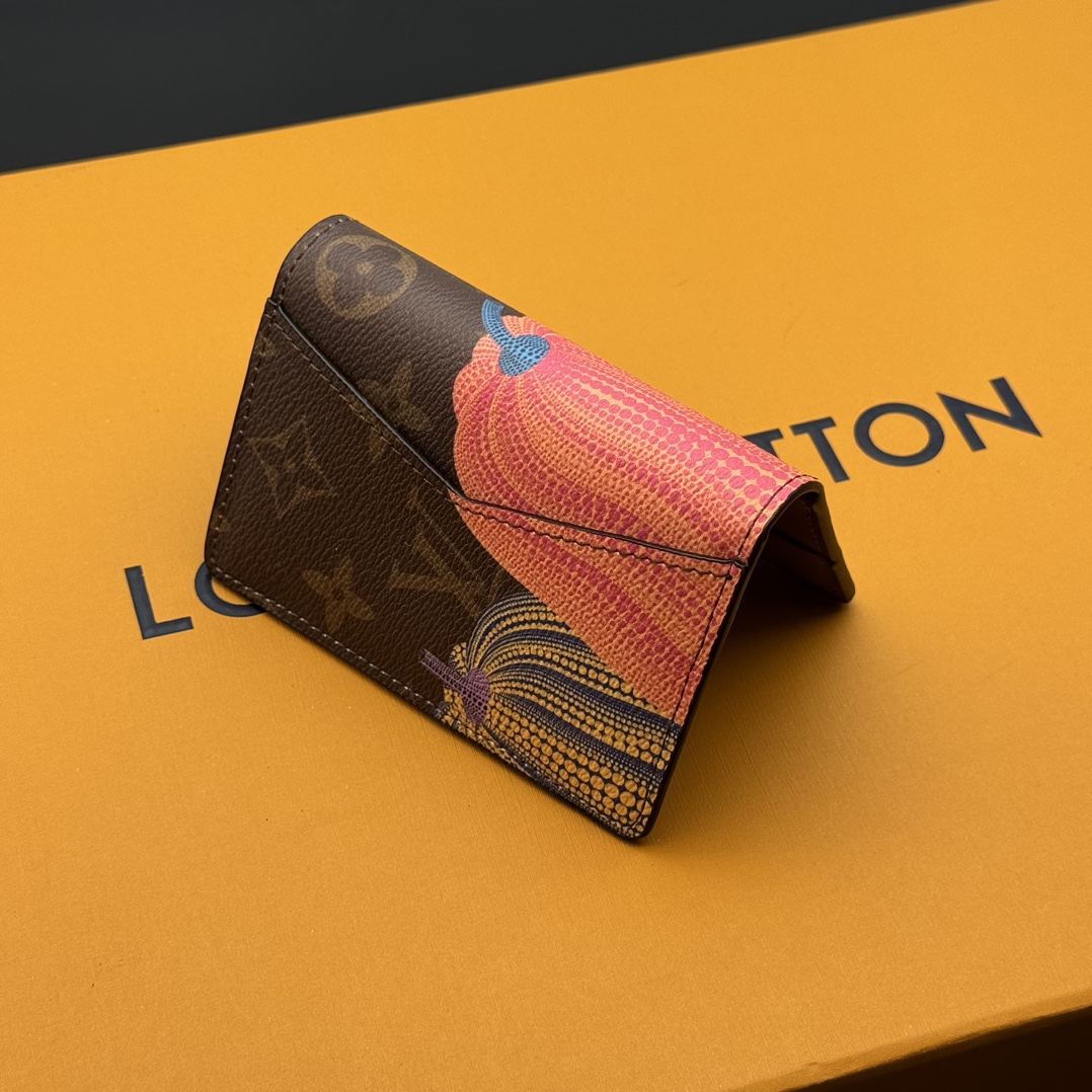 ルイ・ヴィトン 南瓜シリーズ カードケース - エレガントなデザイン