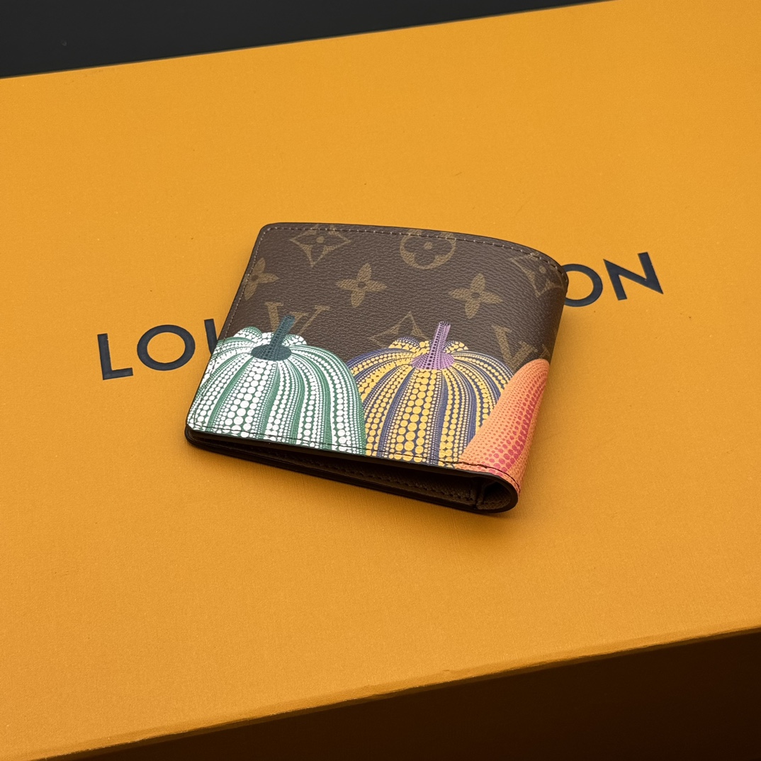ルイ・ヴィトン 南瓜シリーズ 短財布 モノグラムエクリプス