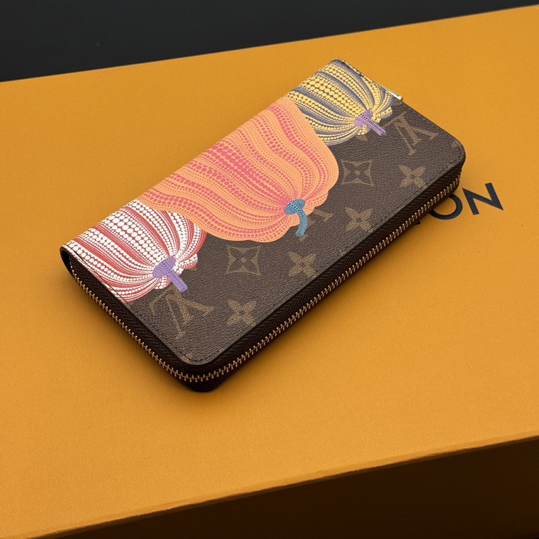 ルイ・ヴィトン Zippy ラウンドファスナー財布 南瓜シリーズ