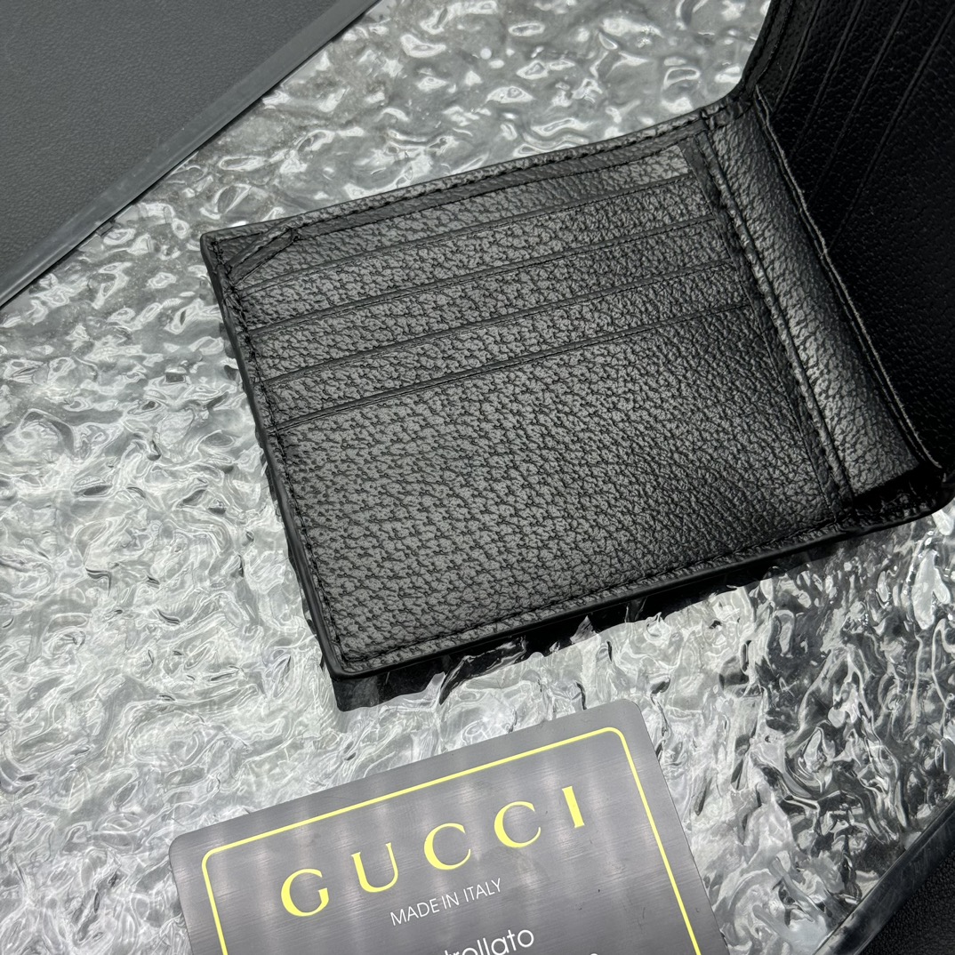 GG marmont ブラックダブルG 短式皮夹 - 高級感と実用性を兼ね備えたイタリア製