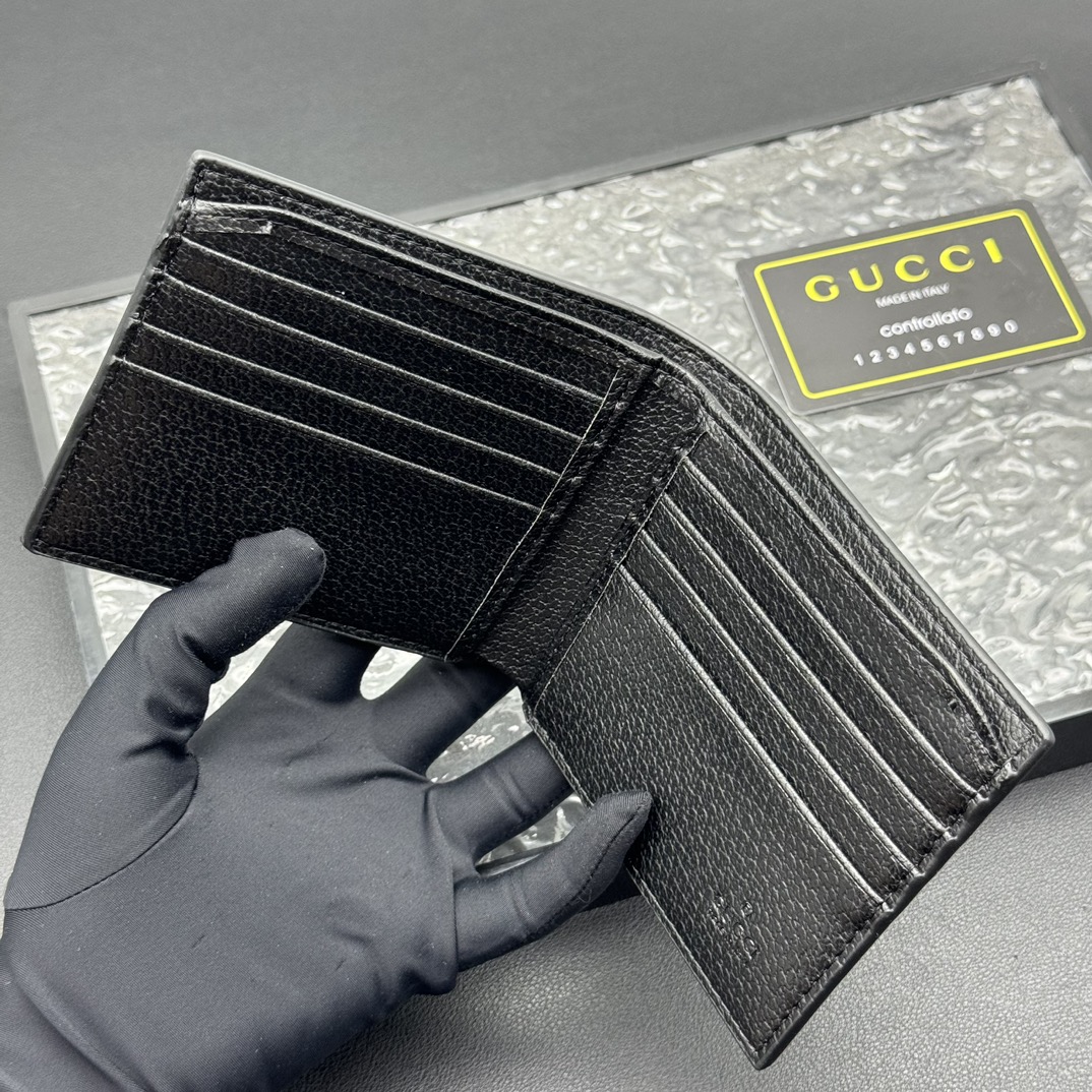 GG marmont ブラックダブルG 短式皮夹 - 高級感と実用性を兼ね備えたイタリア製