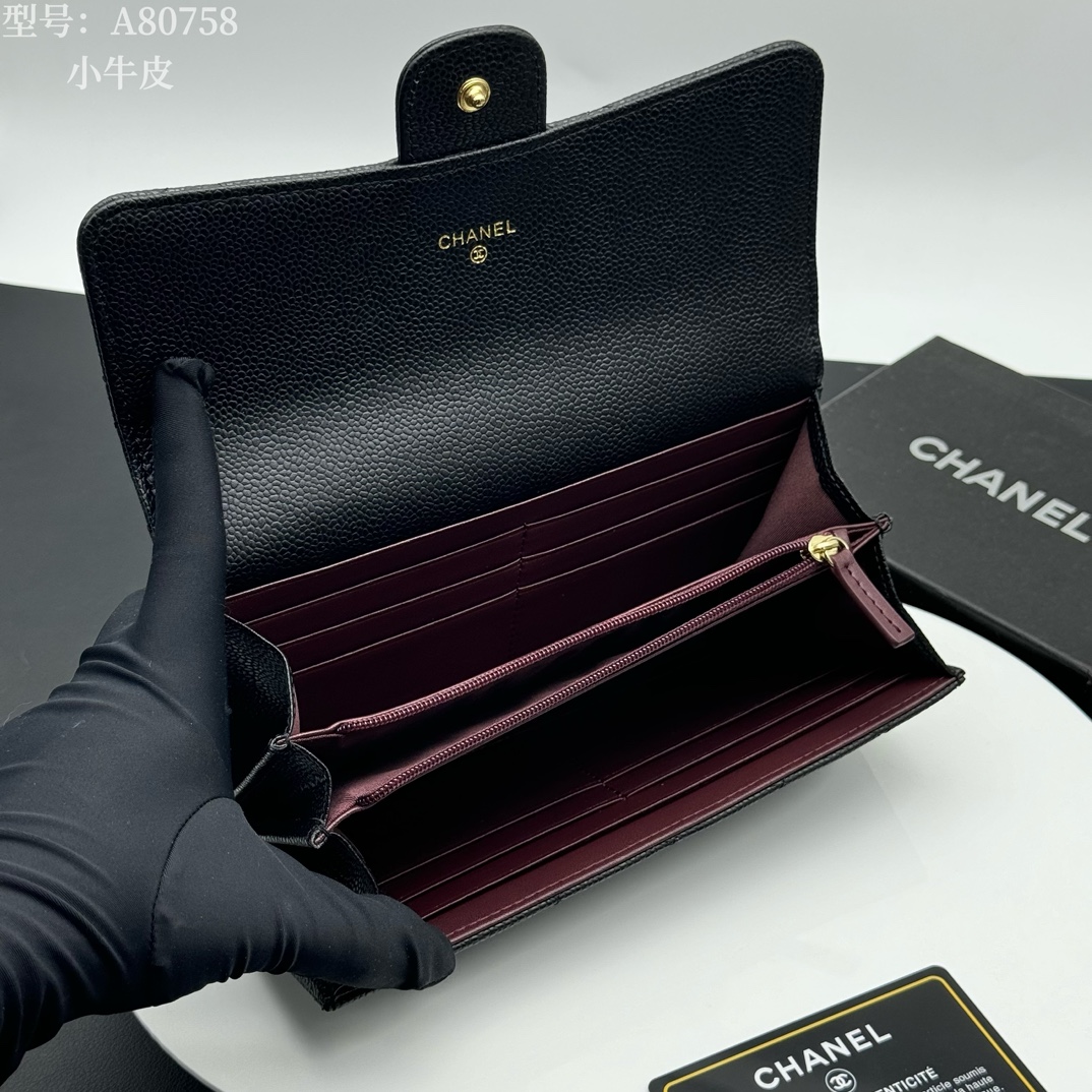 CHANEL 魚子酱レザー二折財布 高品質デザイン