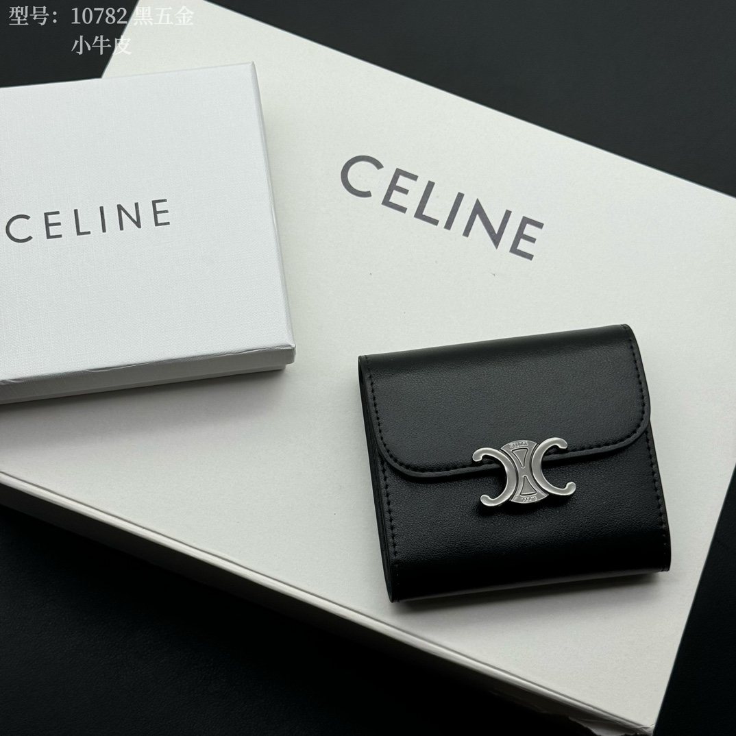 💎 Top quality black hardware ❤️
𝗖𝗘𝗟𝗜𝗡𝗘 Arc de Triomphe Tri-fold Wallet 🇫🇷
# Two-layer cowhide, non-transferable‼ ️ CELINE
Exclusive real shot
