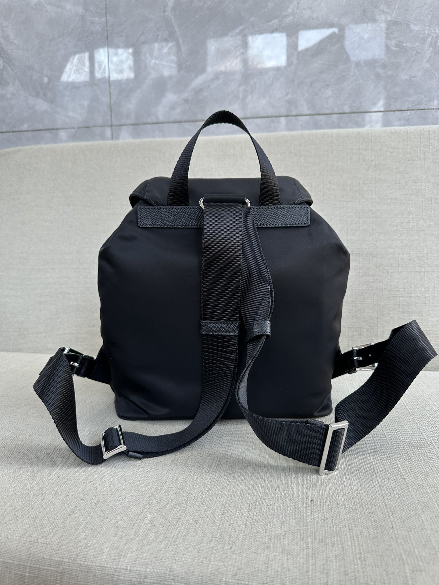 Рюкзак Prada Re-Nylon малый