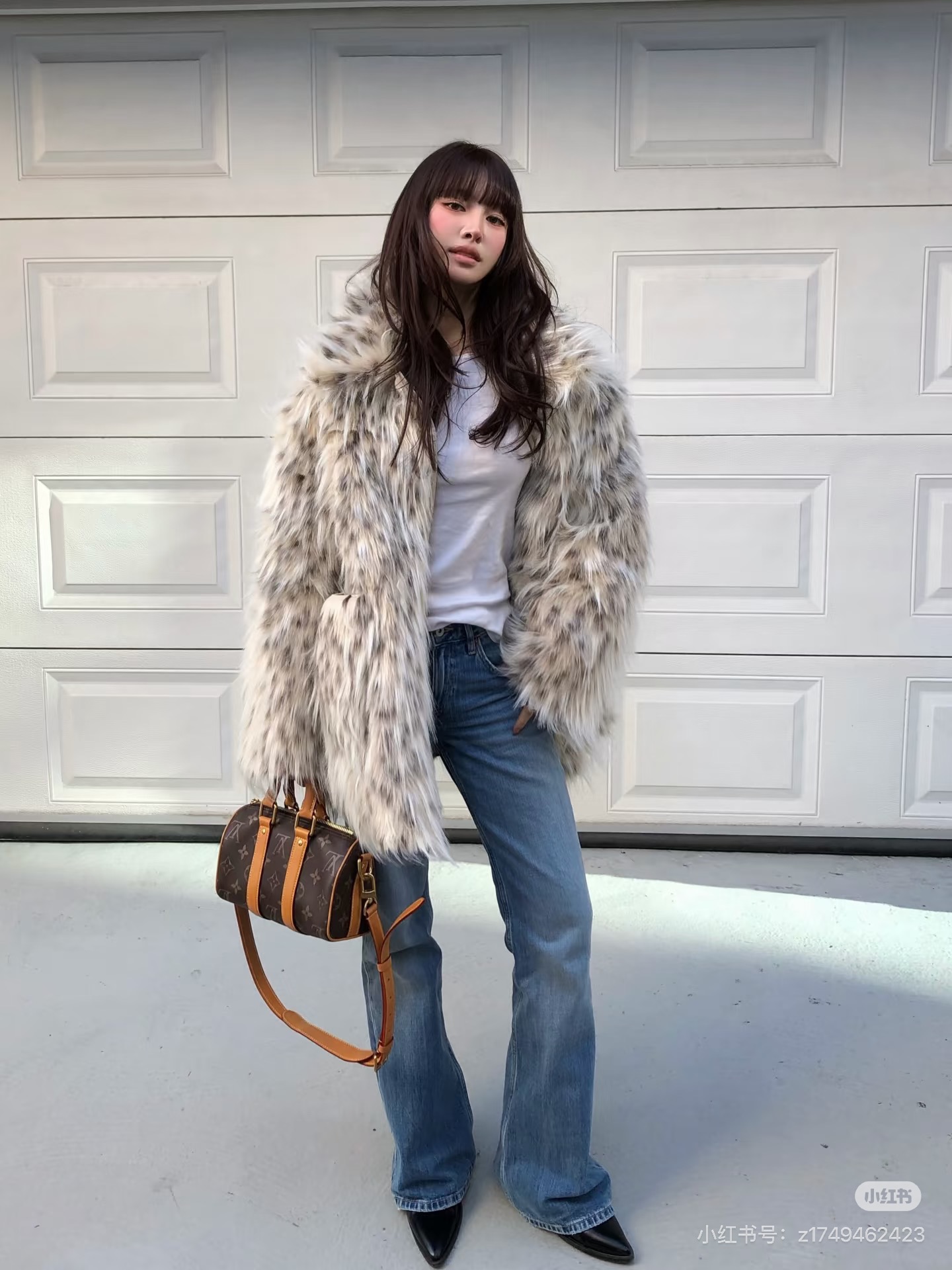 Louis Vuitton Papillon Monogram shoulder