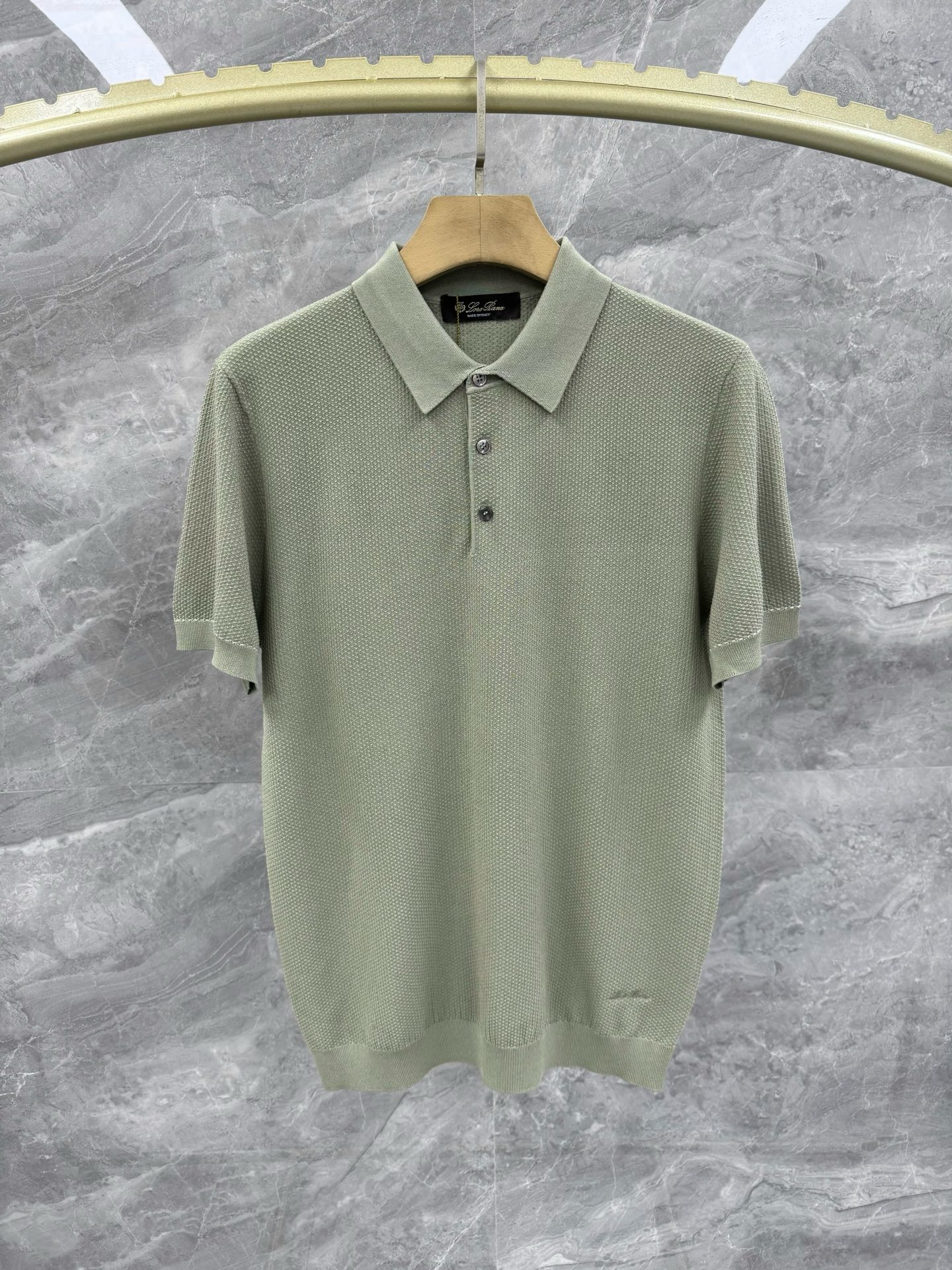 Luxurious Italian LP Brand: Loro Piana Quality Clothing with Elegant Style and Comfort - 图片 4