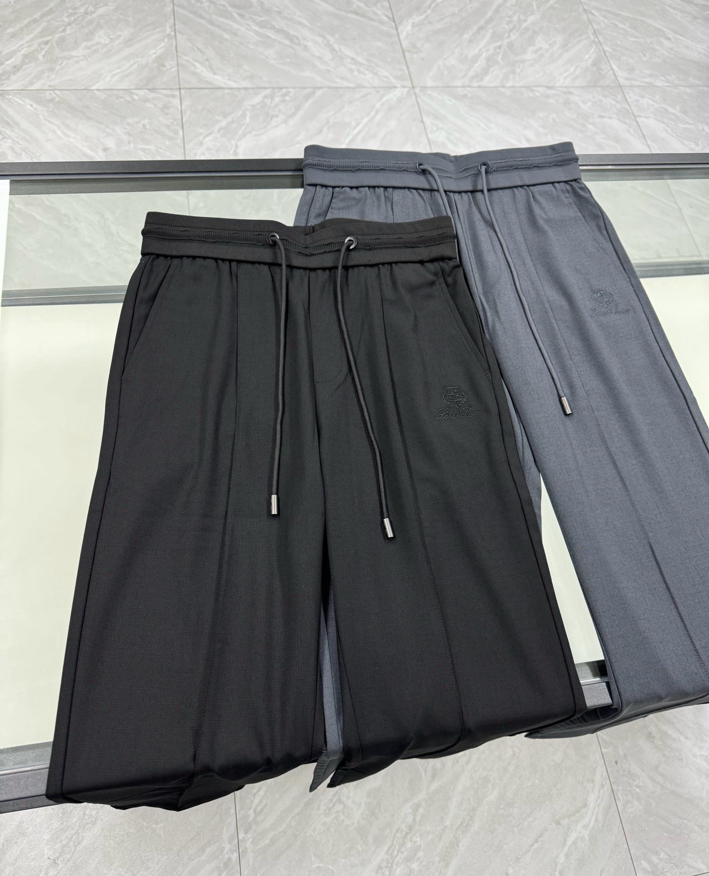 NO:136940,The gospel of elite business men LP high elastic precision waist light casual pants, loro piano, alexander wang19860909精英商务男士的福音 LP高弹力精密腰头轻薄休闲裤,,loro piana,alexander wang,Men's clothing