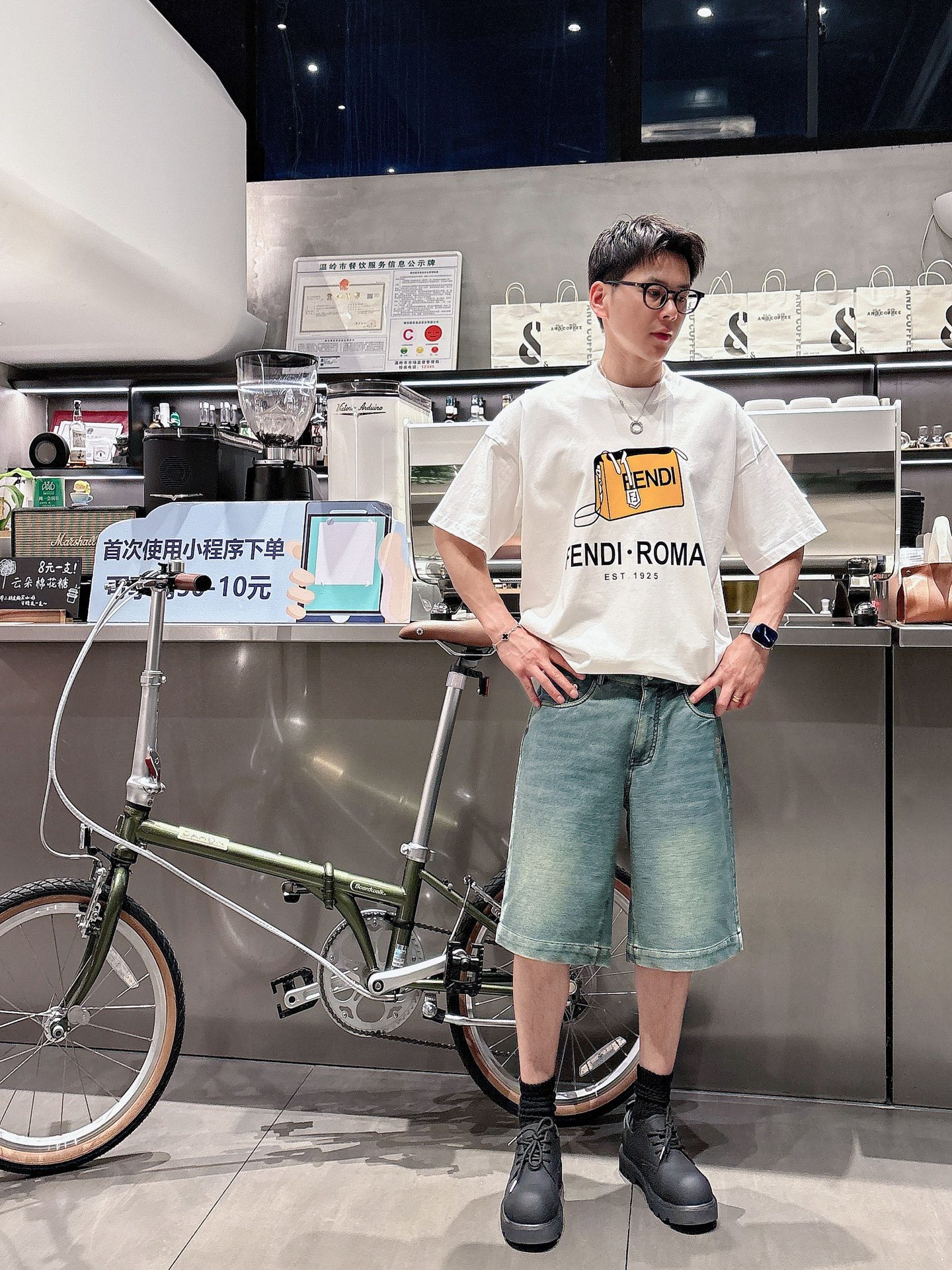 Miumiu High-End Water-Washed Jeans: Japanese Cotton, Embroidery Logo, YKK Zipper - 图片 3