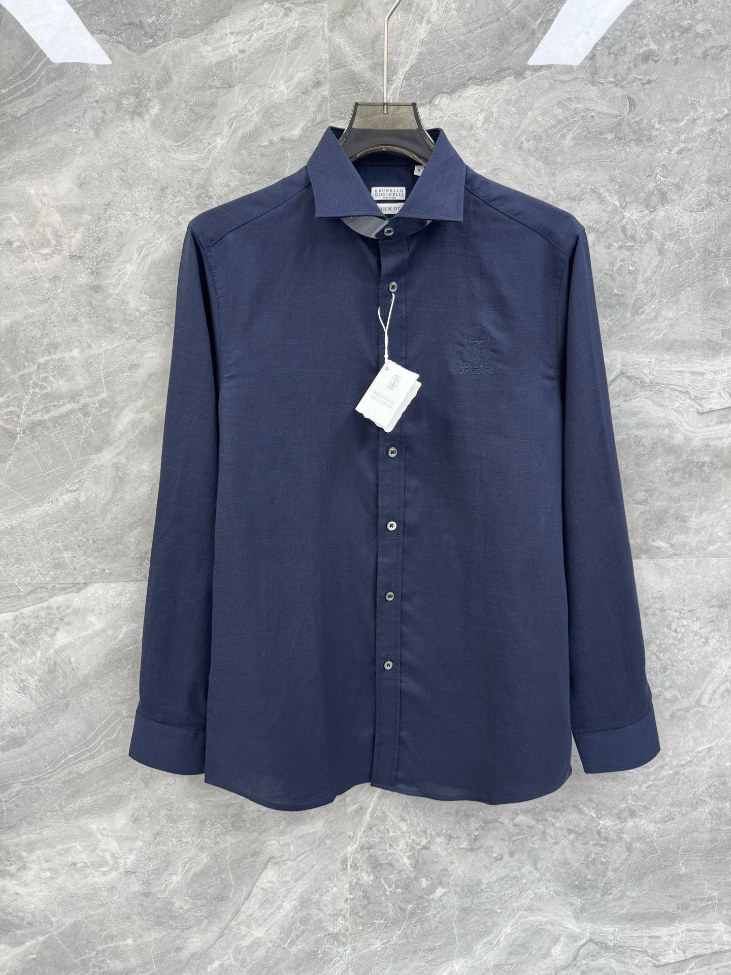 25秋冬新款BC高端棉麻混纺商务衬衣，意大利代工订单，标志性刺绣logo点缀，简约高级的都市气质风范，低