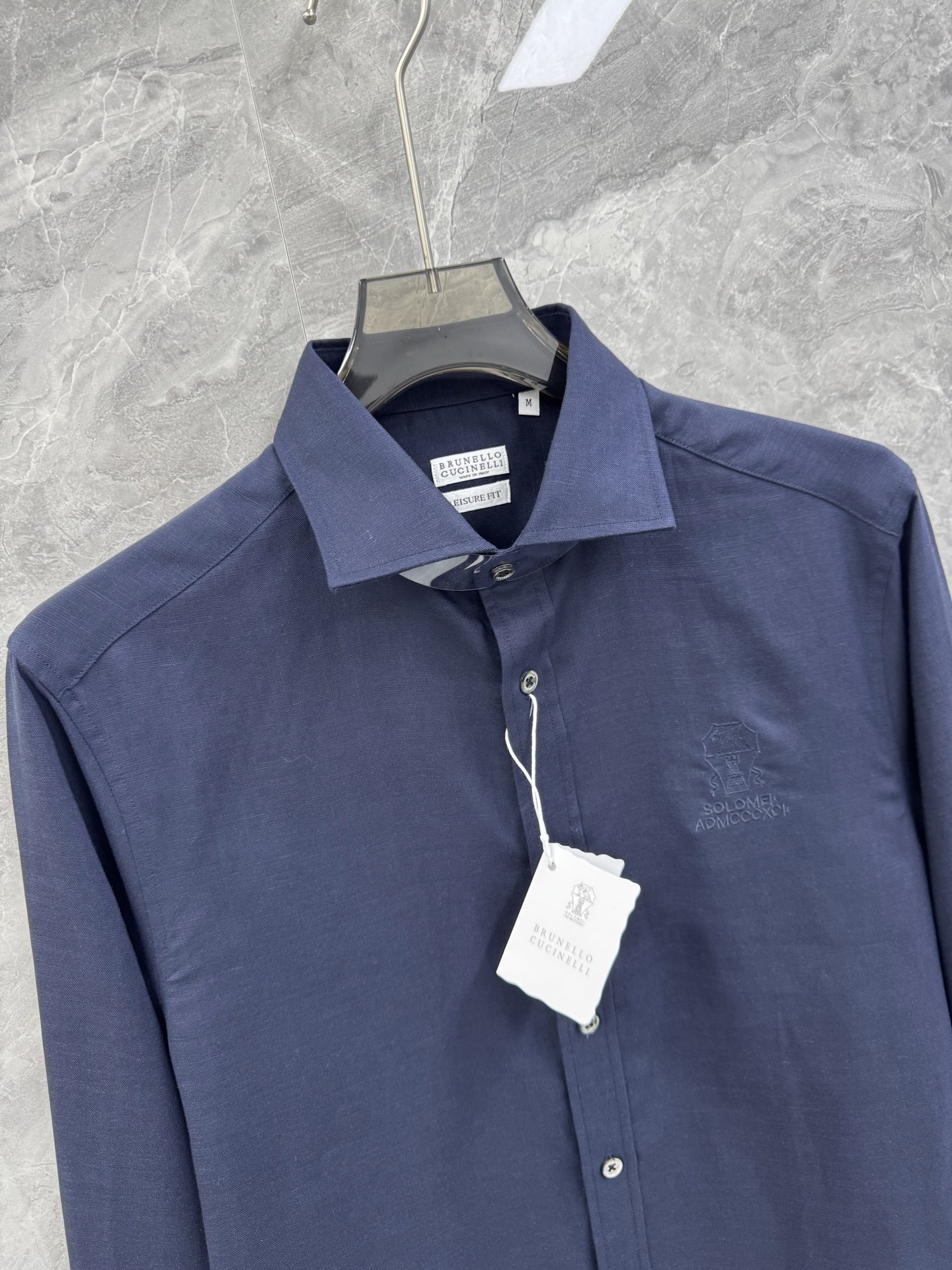 25秋冬新款BC高端棉麻混纺商务衬衣，意大利代工订单，标志性刺绣logo点缀，简约高级的都市气质风范，低