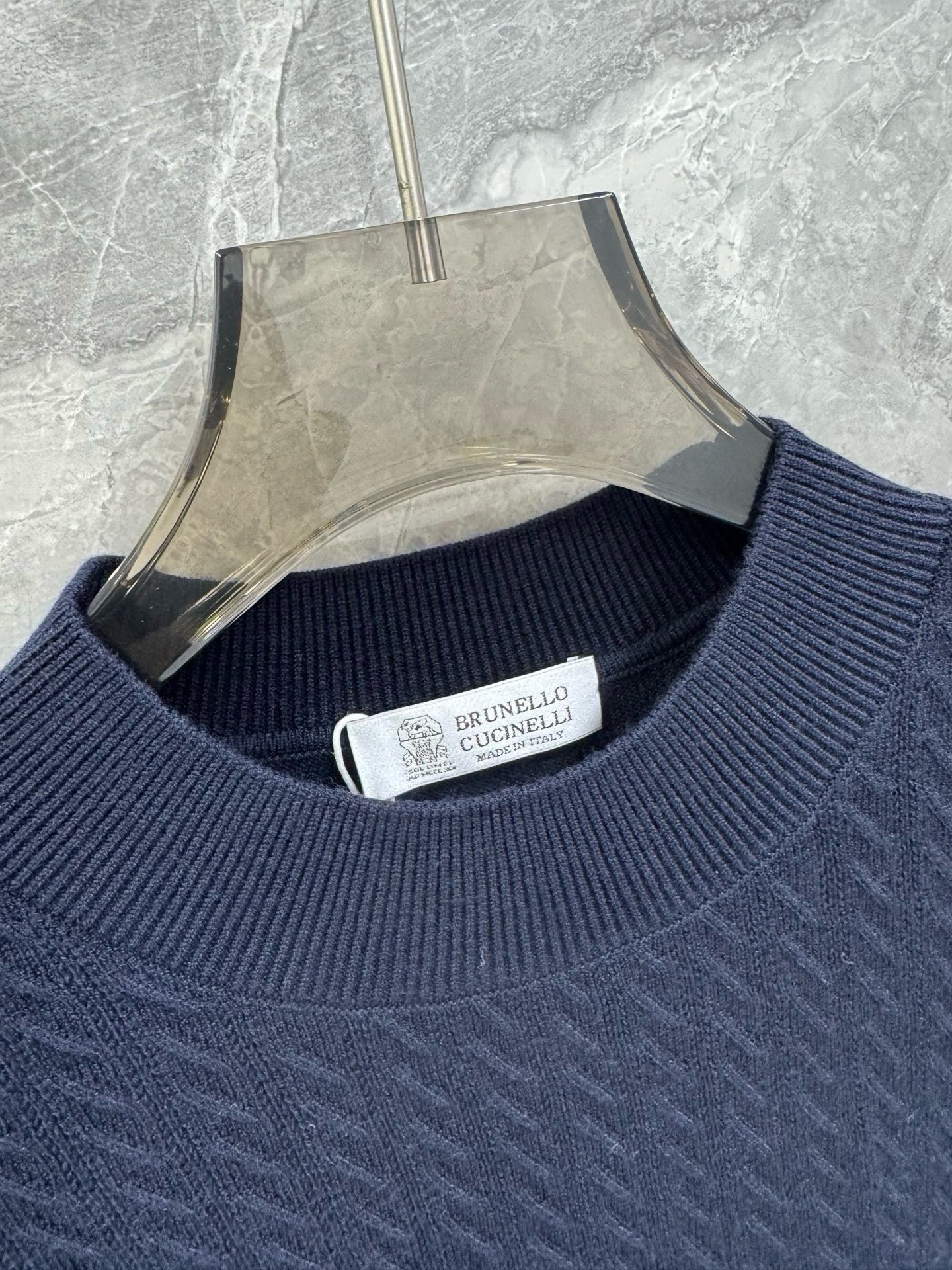 25秋冬新款BC绞花羊毛针织衫，男士极简无修饰休闲都市毛衣。顶级内销渠道分享，意大利顶级奢侈品牌Brun