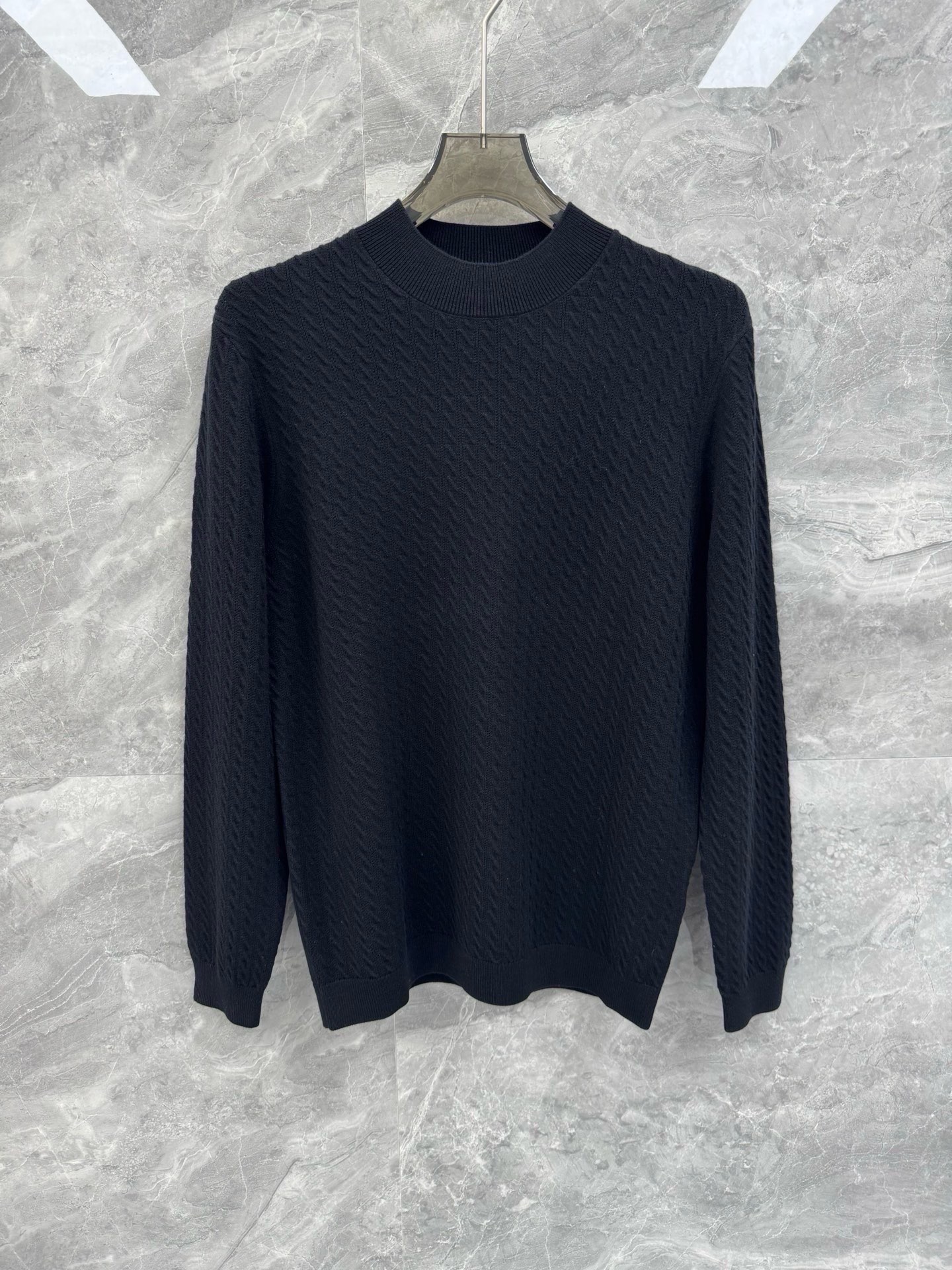 25秋冬新款BC绞花羊毛针织衫，男士极简无修饰休闲都市毛衣。顶级内销渠道分享，意大利顶级奢侈品牌Brun