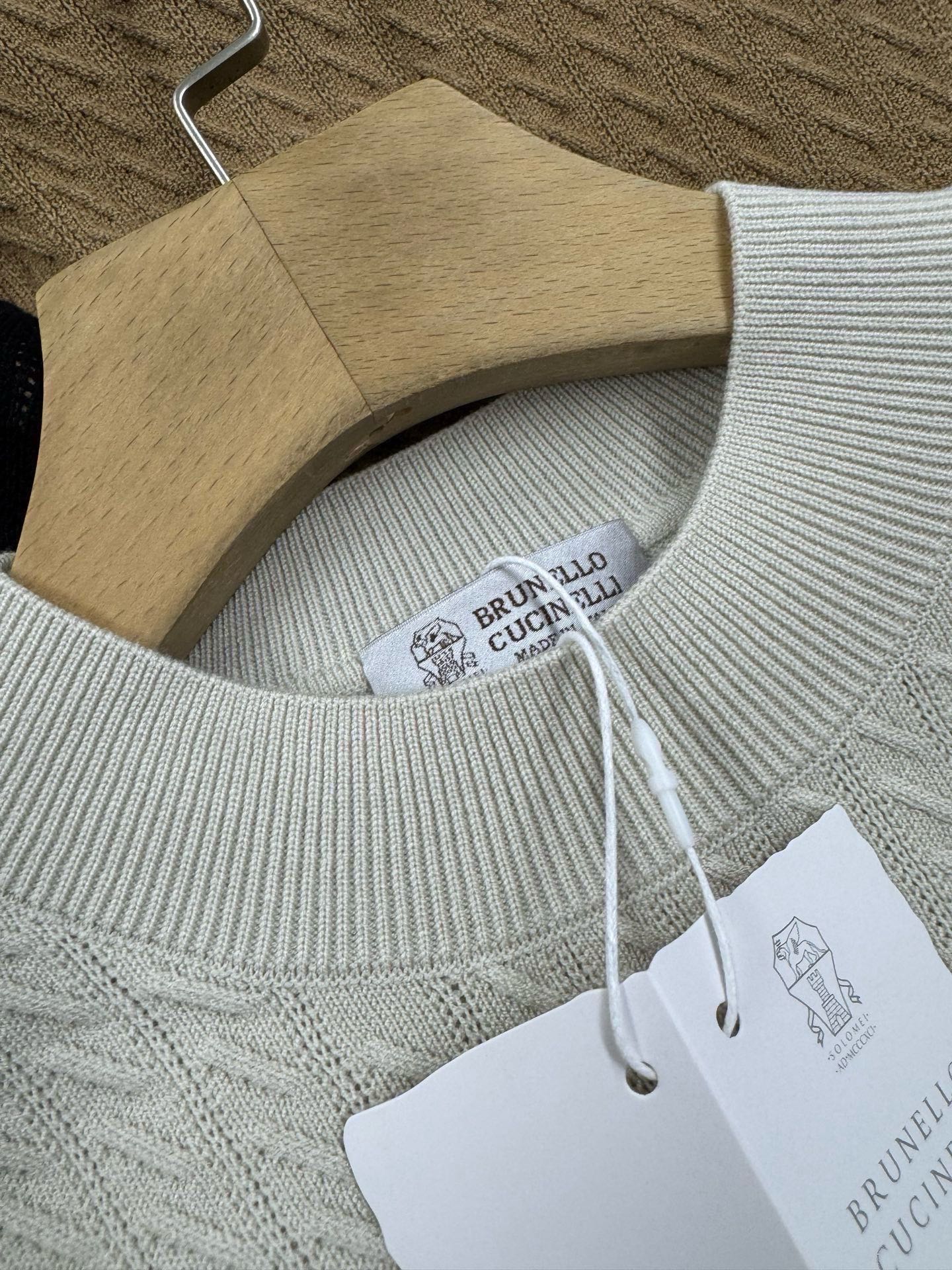 BC极简都市羊毛针织衫