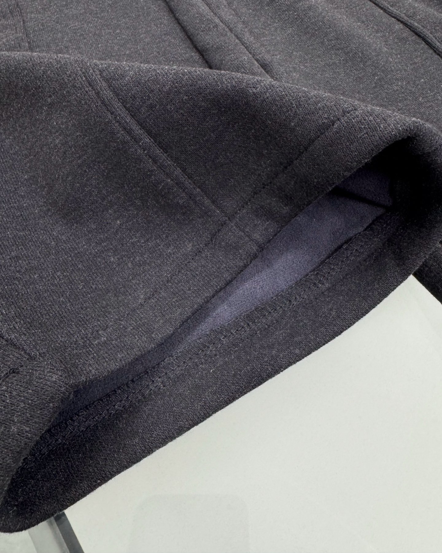 露露乐檬复古双面绒弯刀裤