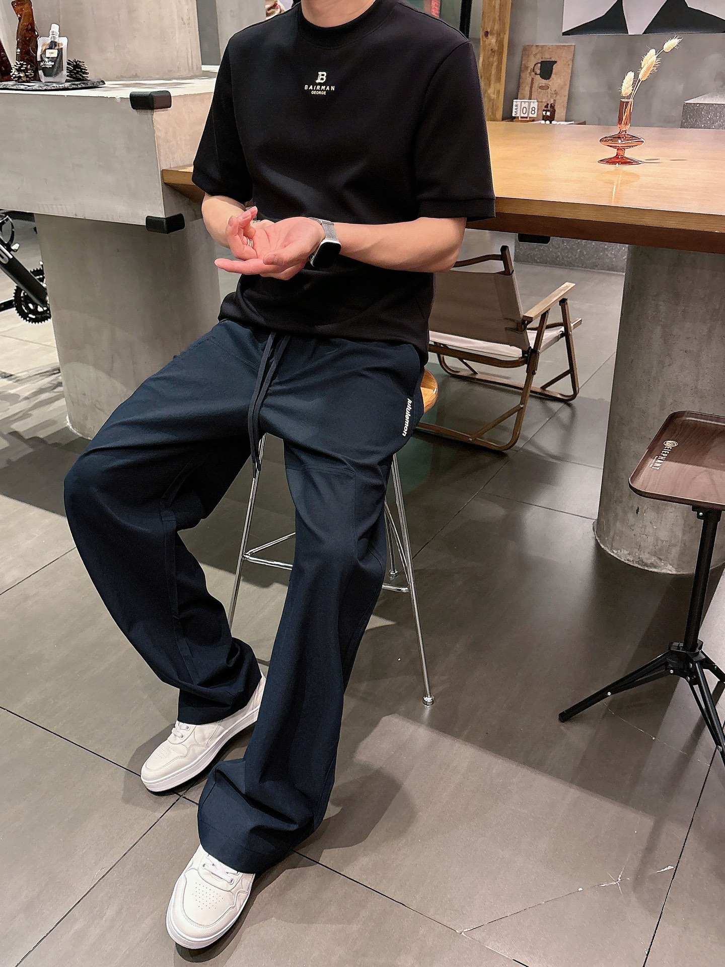 Lulu🔥🔥春夏新款梭织斜纹棉弯刀休闲裤，男士刺绣LOGO点缀弯刀高街长裤。独家渠道，全定制梭织工艺斜纹