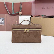 Loro piana Extra Pocket L19手拿包 小牛皮/货号:FAI8393 颜色:骆马棕反绒 产品详情 Loro piana Extra Pocket L19手拿包 小牛皮/货号:FAI8393 颜色:骆马棕反绒 产品详情