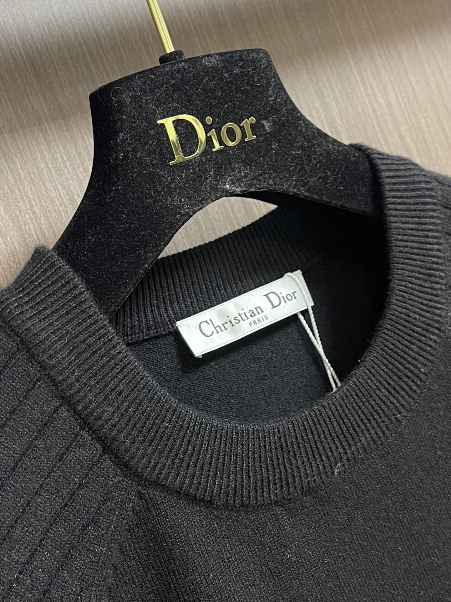 Dior2023FW秋冬新款高端美利奴羊毛针织圆领毛衣经典图案logo标识！基础百搭款整体设计大气简约！