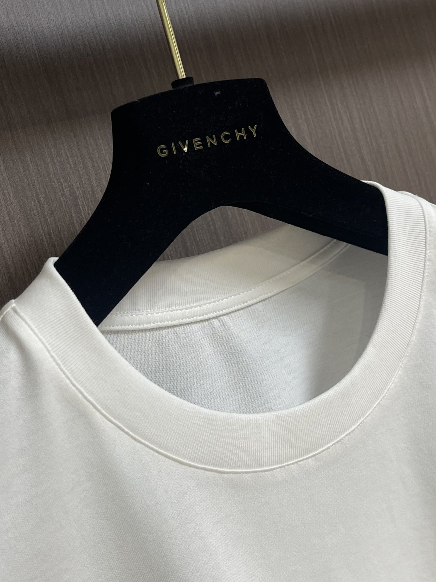 Givenchy2024ss春夏新款印花字母Logo棉质短袖T恤客供进口100纯棉材质制成面料手感柔软丝